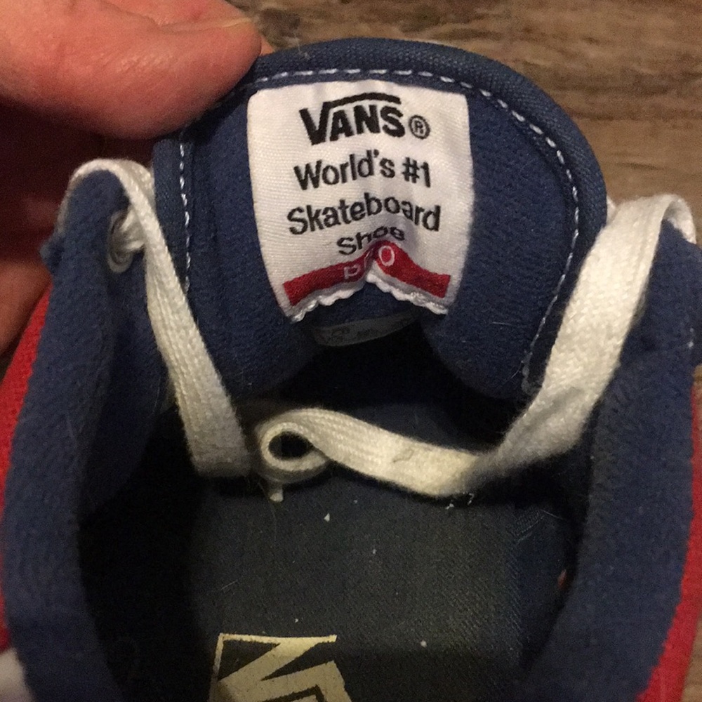 Rowan Vans - image 5